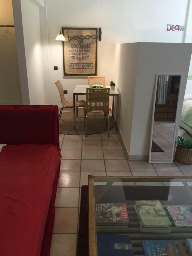 Cozy Garden 700m From St Luke S Hospital *